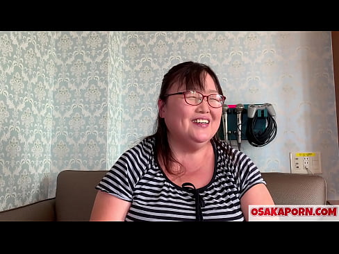 ❤️ Fet japansk mamma visar sina enorma bröst och njuter av en sexleksak. En 51-årig asiatisk mamma berättar om sin sexuella erfarenhet. Yukiko 1 OSAKAPORN fet milf ❤️ Pornvideo at us sv.online4sex.ru ❌️❤